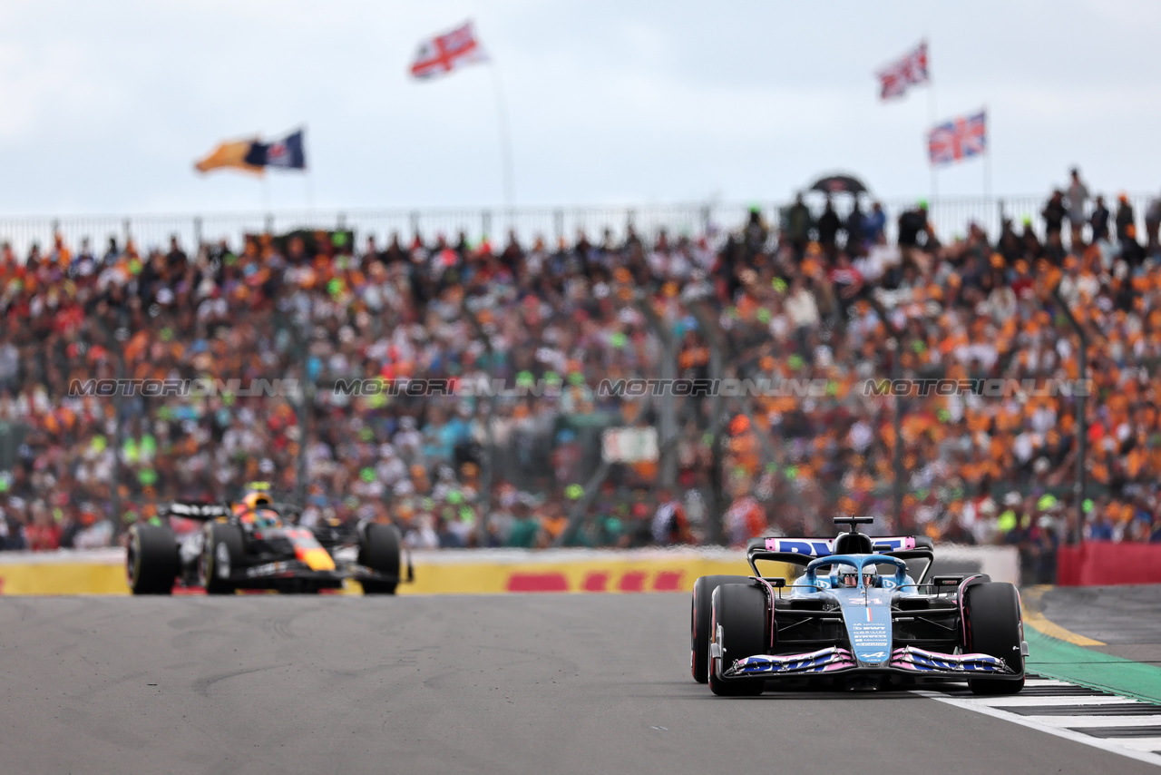 GP GRAN BRETAGNA, Esteban Ocon (FRA) Alpine F1 Team A523.

09.07.2023. Formula 1 World Championship, Rd 11, British Grand Prix, Silverstone, England, Gara Day.

 - www.xpbimages.com, EMail: requests@xpbimages.com © Copyright: Rew / XPB Images