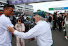 GP GRAN BRETAGNA, (L to R): Thiago Silva (BRA) Football Player with Jackie Stewart (GBR) on the grid.
09.07.2023. Formula 1 World Championship, Rd 11, British Grand Prix, Silverstone, England, Gara Day.
- www.xpbimages.com, EMail: requests@xpbimages.com © Copyright: Batchelor / XPB Images