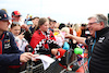 GP GRAN BRETAGNA, Otmar Szafnauer (USA) Alpine F1 Team, Team Principal with fans.
09.07.2023. Formula 1 World Championship, Rd 11, British Grand Prix, Silverstone, England, Gara Day.
 - www.xpbimages.com, EMail: requests@xpbimages.com © Copyright: Coates / XPB Images