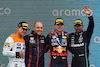GP GRAN BRETAGNA, 1st place Max Verstappen (NLD) Red Bull Racing RB19 with Gianpiero Lambiase (ITA) Red Bull Racing Engineer , 2nd place Lando Norris (GBR) McLaren MCL60 e 3rd place Lewis Hamilton (GBR) Mercedes AMG F1 W14.
09.07.2023. Formula 1 World Championship, Rd 11, British Grand Prix, Silverstone, England, Gara Day.
- www.xpbimages.com, EMail: requests@xpbimages.com © Copyright: Batchelor / XPB Images