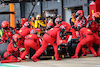 GP GRAN BRETAGNA, Charles Leclerc (MON) Ferrari SF-23 makes a pit stop.
09.07.2023. Formula 1 World Championship, Rd 11, British Grand Prix, Silverstone, England, Gara Day.
- www.xpbimages.com, EMail: requests@xpbimages.com © Copyright: Batchelor / XPB Images