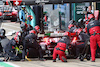 GP GRAN BRETAGNA, Valtteri Bottas (FIN) Alfa Romeo F1 Team C43 makes a pit stop.
09.07.2023. Formula 1 World Championship, Rd 11, British Grand Prix, Silverstone, England, Gara Day.
- www.xpbimages.com, EMail: requests@xpbimages.com © Copyright: Batchelor / XPB Images