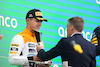 GP GRAN BRETAGNA, Lando Norris (GBR) McLaren celebrates his second position on the podium.
09.07.2023. Formula 1 World Championship, Rd 11, British Grand Prix, Silverstone, England, Gara Day.
- www.xpbimages.com, EMail: requests@xpbimages.com © Copyright: Staley / XPB Images