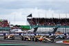 GP GRAN BRETAGNA, Lando Norris (GBR) McLaren MCL60 davanti a at the partenza of the race.
09.07.2023. Formula 1 World Championship, Rd 11, British Grand Prix, Silverstone, England, Gara Day.
 - www.xpbimages.com, EMail: requests@xpbimages.com © Copyright: Coates / XPB Images