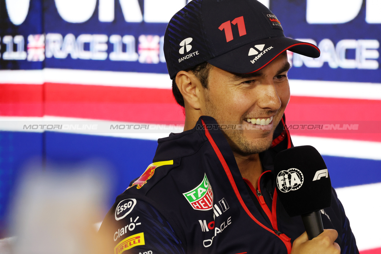 GP GRAN BRETAGNA, Sergio Perez (MEX) Red Bull Racing in the FIA Press Conference.

06.07.2023. Formula 1 World Championship, Rd 11, British Grand Prix, Silverstone, England, Preparation Day.

- www.xpbimages.com, EMail: requests@xpbimages.com © Copyright: Bearne / XPB Images