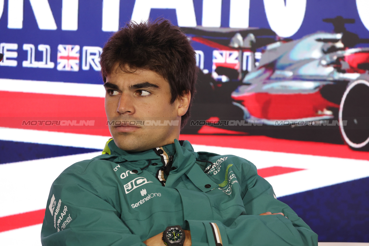 GP GRAN BRETAGNA, Lance Stroll (CDN) Aston Martin F1 Team in the FIA Press Conference.

06.07.2023. Formula 1 World Championship, Rd 11, British Grand Prix, Silverstone, England, Preparation Day.

- www.xpbimages.com, EMail: requests@xpbimages.com © Copyright: Bearne / XPB Images