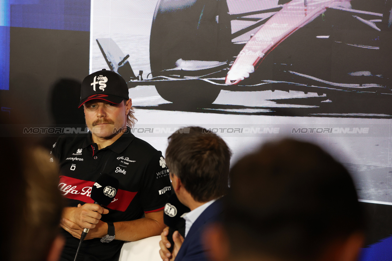 GP GRAN BRETAGNA, Valtteri Bottas (FIN) Alfa Romeo F1 Team in the FIA Press Conference.

06.07.2023. Formula 1 World Championship, Rd 11, British Grand Prix, Silverstone, England, Preparation Day.

- www.xpbimages.com, EMail: requests@xpbimages.com © Copyright: Bearne / XPB Images
