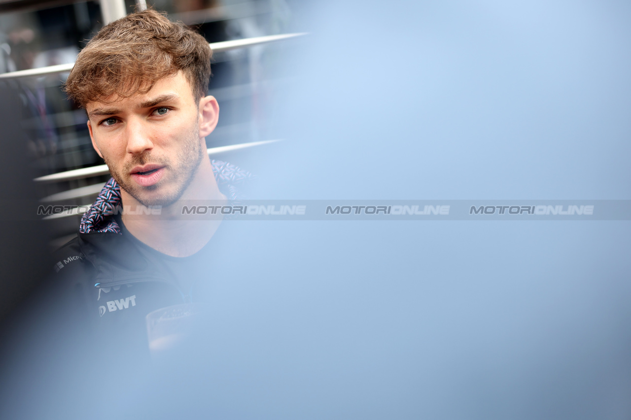 GP GRAN BRETAGNA, Pierre Gasly (FRA) Alpine F1 Team.

06.07.2023. Formula 1 World Championship, Rd 11, British Grand Prix, Silverstone, England, Preparation Day.

- www.xpbimages.com, EMail: requests@xpbimages.com © Copyright: Bearne / XPB Images