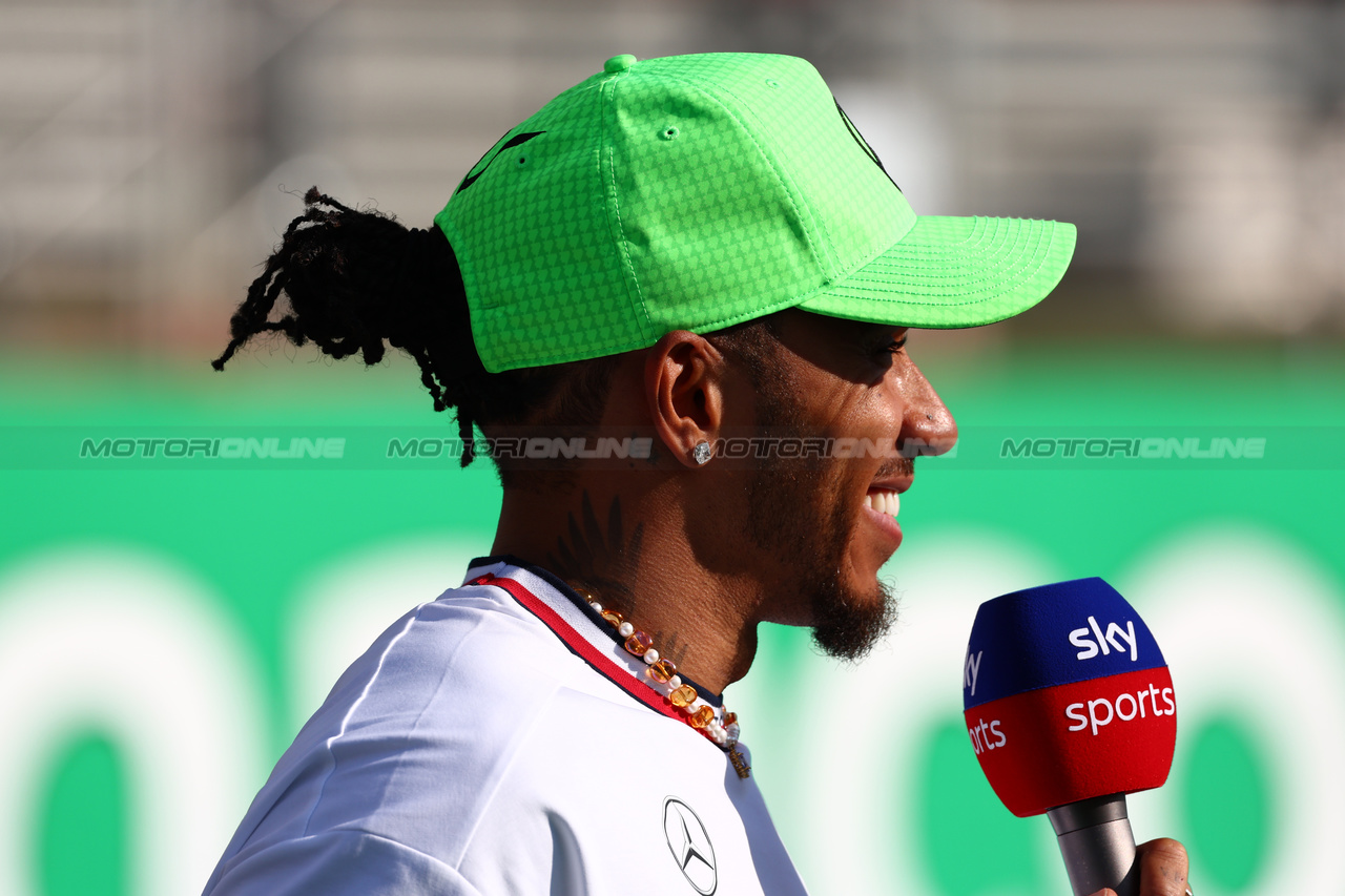GP GRAN BRETAGNA, Lewis Hamilton (GBR) Mercedes AMG F1.

06.07.2023. Formula 1 World Championship, Rd 11, British Grand Prix, Silverstone, England, Preparation Day.

 - www.xpbimages.com, EMail: requests@xpbimages.com © Copyright: Coates / XPB Images