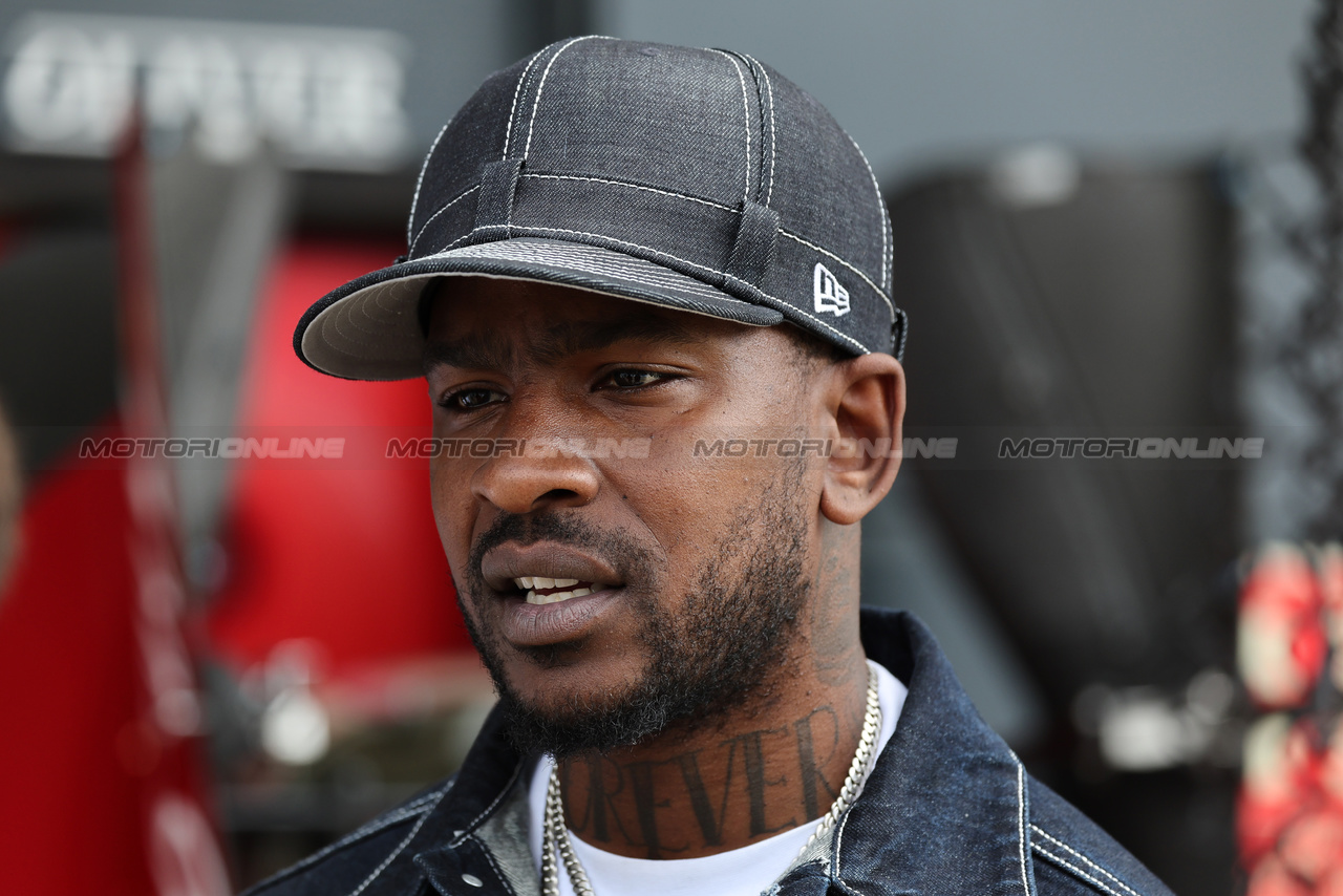 GP GRAN BRETAGNA, Skepta (GBR) Rapper.

06.07.2023. Formula 1 World Championship, Rd 11, British Grand Prix, Silverstone, England, Preparation Day.

 - www.xpbimages.com, EMail: requests@xpbimages.com © Copyright: Rew / XPB Images
