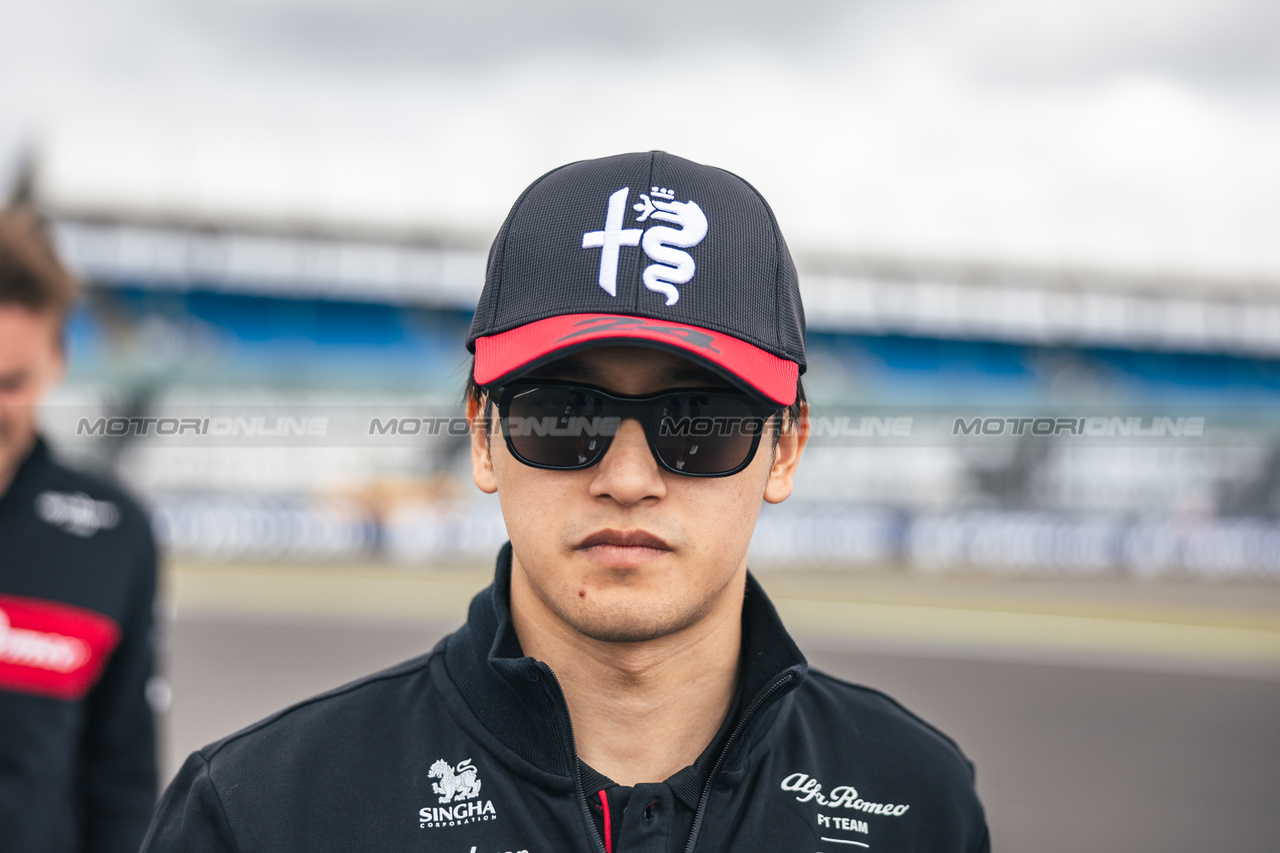 GP GRAN BRETAGNA, Zhou Guanyu (CHN) Alfa Romeo F1 Team walks the circuit.

06.07.2023. Formula 1 World Championship, Rd 11, British Grand Prix, Silverstone, England, Preparation Day.

- www.xpbimages.com, EMail: requests@xpbimages.com © Copyright: Bearne / XPB Images