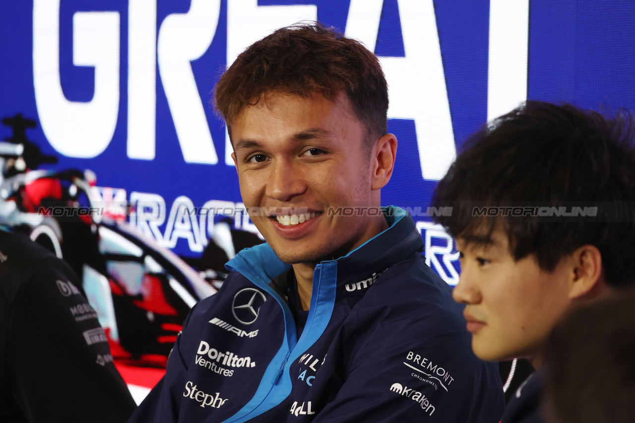 GP GRAN BRETAGNA, Alexander Albon (THA) Williams Racing in the FIA Press Conference.

06.07.2023. Formula 1 World Championship, Rd 11, British Grand Prix, Silverstone, England, Preparation Day.

- www.xpbimages.com, EMail: requests@xpbimages.com © Copyright: Bearne / XPB Images