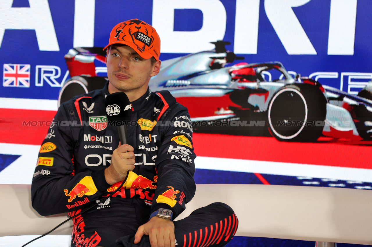GP GRAN BRETAGNA, Max Verstappen (NLD) Red Bull Racing in the post qualifying FIA Press Conference.

08.07.2023. Formula 1 World Championship, Rd 11, British Grand Prix, Silverstone, England, Qualifiche Day.

- www.xpbimages.com, EMail: requests@xpbimages.com © Copyright: Staley / XPB Images