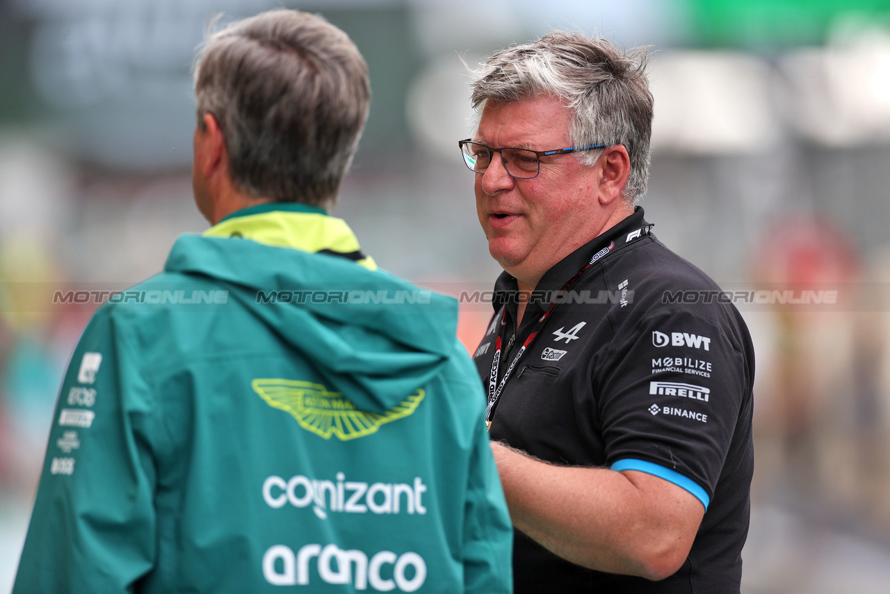 GP GRAN BRETAGNA, Otmar Szafnauer (USA) Alpine F1 Team, Team Principal.

08.07.2023. Formula 1 World Championship, Rd 11, British Grand Prix, Silverstone, England, Qualifiche Day.

- www.xpbimages.com, EMail: requests@xpbimages.com © Copyright: Staley / XPB Images