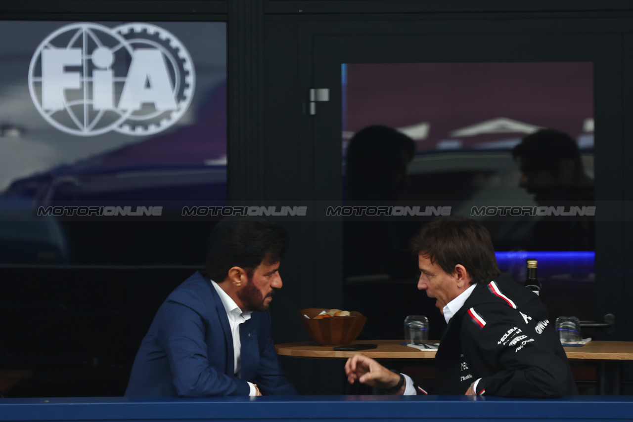 GP GRAN BRETAGNA, (L to R): Mohammed Bin Sulayem (UAE) FIA President with Toto Wolff (GER) Mercedes AMG F1 Shareholder e Executive Director.

08.07.2023. Formula 1 World Championship, Rd 11, British Grand Prix, Silverstone, England, Qualifiche Day.

 - www.xpbimages.com, EMail: requests@xpbimages.com © Copyright: Coates / XPB Images