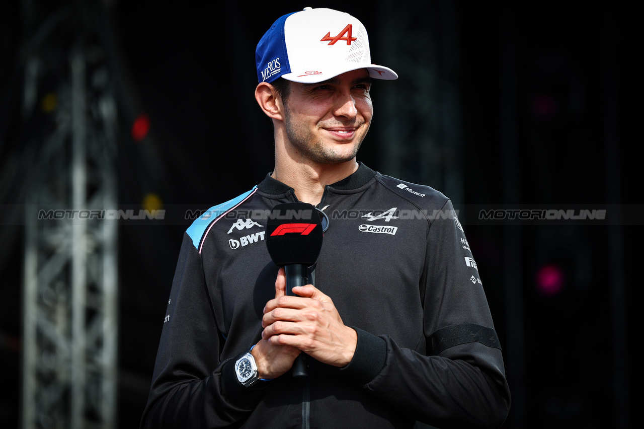 GP GRAN BRETAGNA, Esteban Ocon (FRA), Alpine F1 Team 
08.07.2023. Formula 1 World Championship, Rd 11, British Grand Prix, Silverstone, England, Qualifiche Day.
- www.xpbimages.com, EMail: requests@xpbimages.com © Copyright: Charniaux / XPB Images