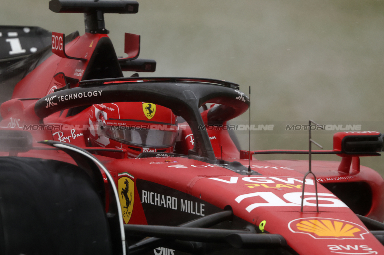 GP GRAN BRETAGNA, Charles Leclerc (MON) Ferrari SF-23.

08.07.2023. Formula 1 World Championship, Rd 11, British Grand Prix, Silverstone, England, Qualifiche Day.

- www.xpbimages.com, EMail: requests@xpbimages.com © Copyright: Bearne / XPB Images