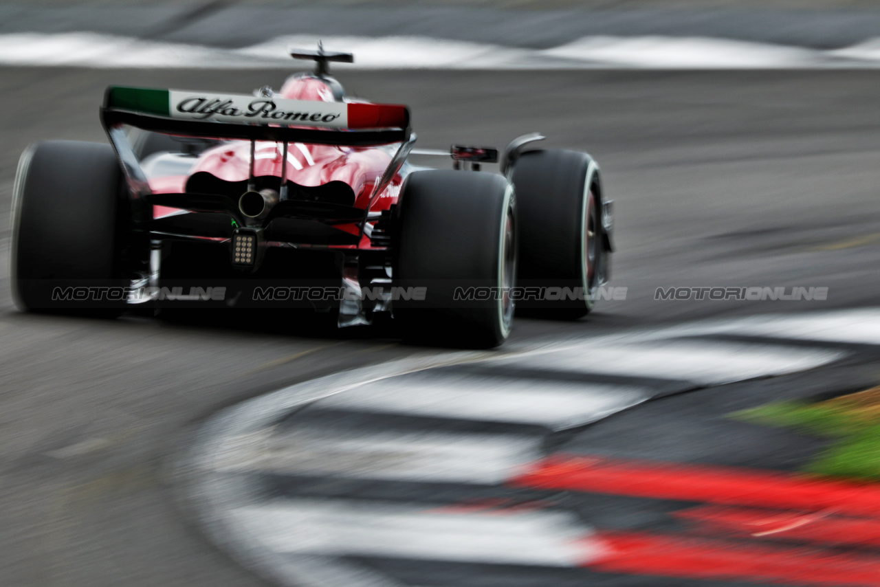 GP GRAN BRETAGNA, Valtteri Bottas (FIN) Alfa Romeo F1 Team C43.

08.07.2023. Formula 1 World Championship, Rd 11, British Grand Prix, Silverstone, England, Qualifiche Day.

 - www.xpbimages.com, EMail: requests@xpbimages.com © Copyright: Coates / XPB Images