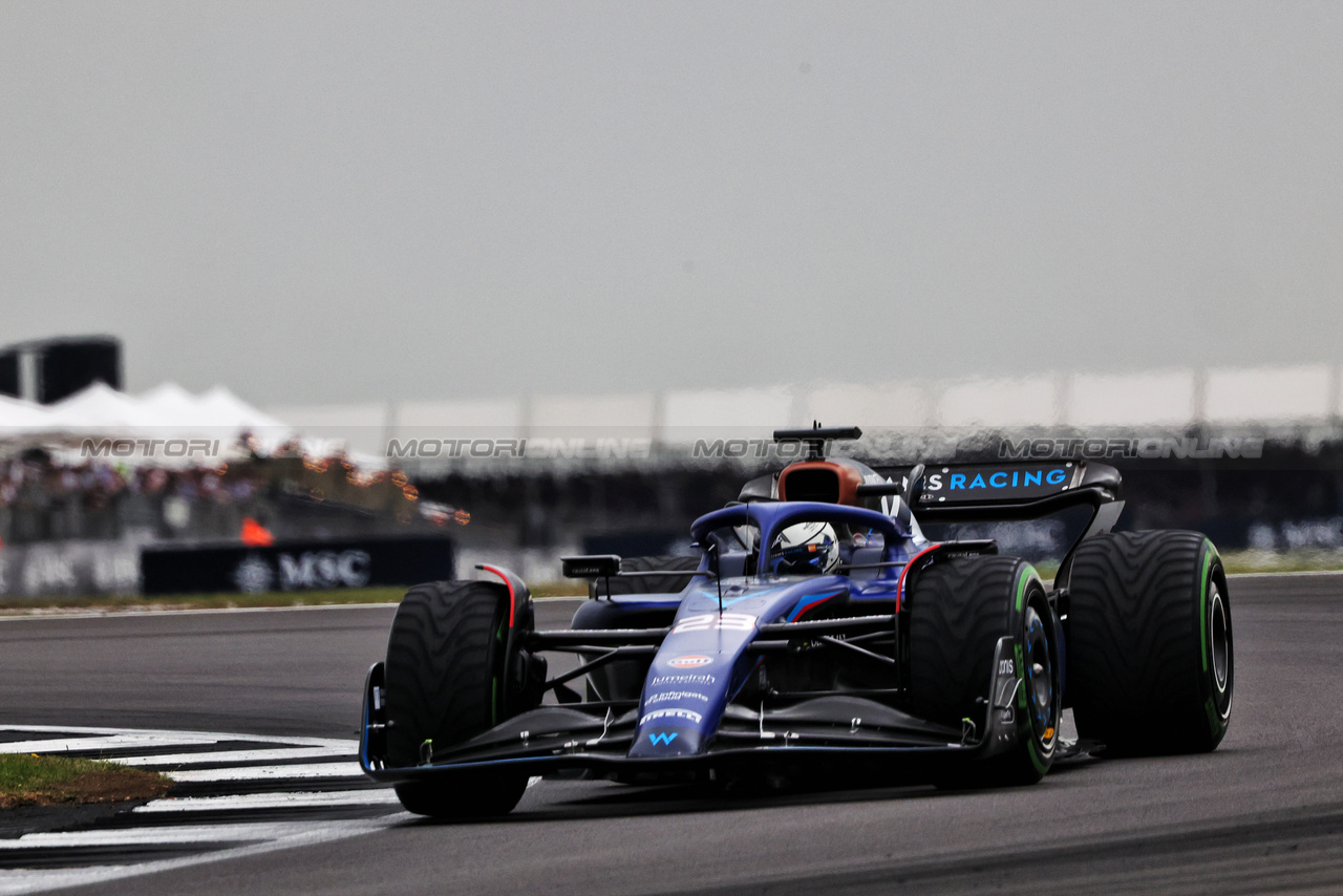 GP GRAN BRETAGNA, Alexander Albon (THA) Williams Racing FW45.

08.07.2023. Formula 1 World Championship, Rd 11, British Grand Prix, Silverstone, England, Qualifiche Day.

- www.xpbimages.com, EMail: requests@xpbimages.com © Copyright: Bearne / XPB Images