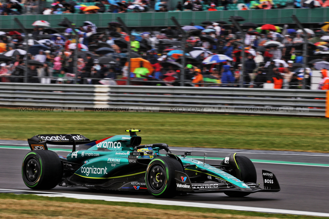 GP GRAN BRETAGNA, Fernando Alonso (ESP) Aston Martin F1 Team AMR23.

08.07.2023. Formula 1 World Championship, Rd 11, British Grand Prix, Silverstone, England, Qualifiche Day.

- www.xpbimages.com, EMail: requests@xpbimages.com © Copyright: Bearne / XPB Images