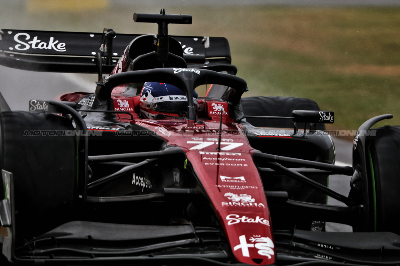 GP GRAN BRETAGNA, Valtteri Bottas (FIN) Alfa Romeo F1 Team C43.

08.07.2023. Formula 1 World Championship, Rd 11, British Grand Prix, Silverstone, England, Qualifiche Day.

- www.xpbimages.com, EMail: requests@xpbimages.com © Copyright: Bearne / XPB Images