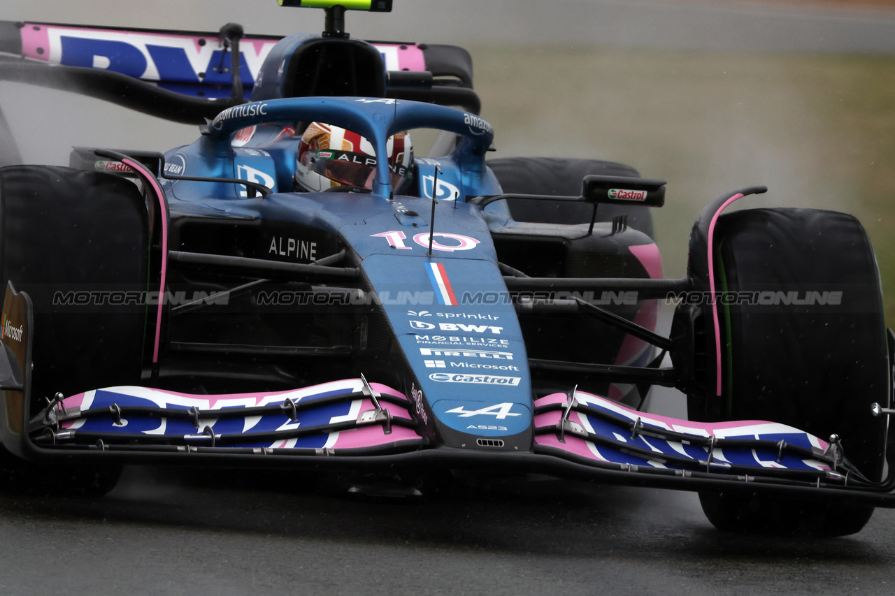 GP GRAN BRETAGNA, Pierre Gasly (FRA) Alpine F1 Team A523.

08.07.2023. Formula 1 World Championship, Rd 11, British Grand Prix, Silverstone, England, Qualifiche Day.

- www.xpbimages.com, EMail: requests@xpbimages.com © Copyright: Bearne / XPB Images