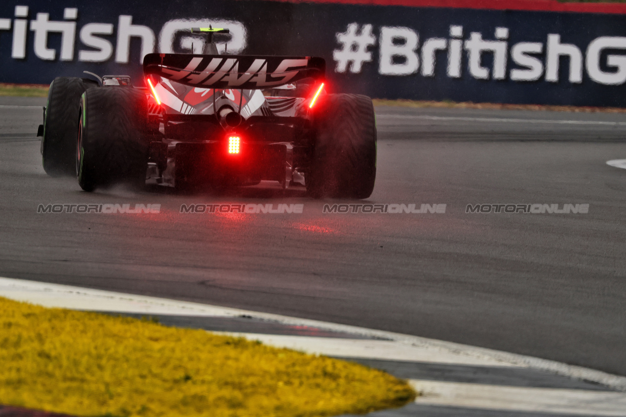 GP GRAN BRETAGNA, Nico Hulkenberg (GER) Haas VF-23.

08.07.2023. Formula 1 World Championship, Rd 11, British Grand Prix, Silverstone, England, Qualifiche Day.

- www.xpbimages.com, EMail: requests@xpbimages.com © Copyright: Bearne / XPB Images