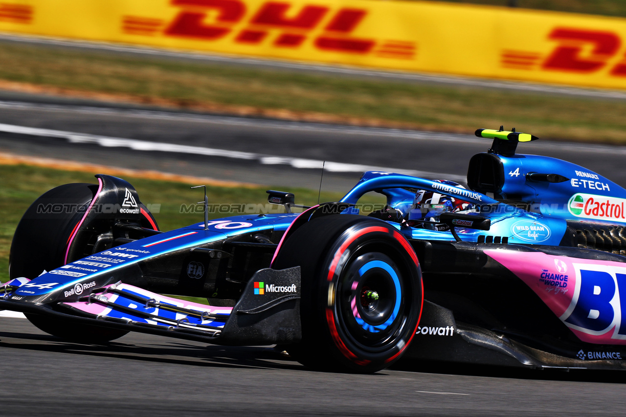 GP GRAN BRETAGNA, Pierre Gasly (FRA) Alpine F1 Team A523.

07.07.2023. Formula 1 World Championship, Rd 11, British Grand Prix, Silverstone, England, Practice Day.

- www.xpbimages.com, EMail: requests@xpbimages.com © Copyright: Moy / XPB Images