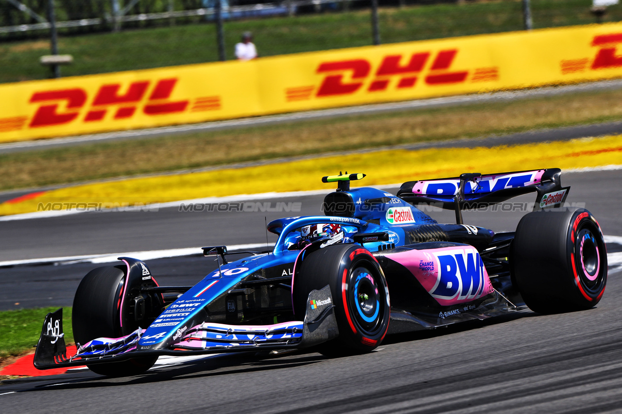 GP GRAN BRETAGNA, Pierre Gasly (FRA) Alpine F1 Team A523.

07.07.2023. Formula 1 World Championship, Rd 11, British Grand Prix, Silverstone, England, Practice Day.

- www.xpbimages.com, EMail: requests@xpbimages.com © Copyright: Moy / XPB Images