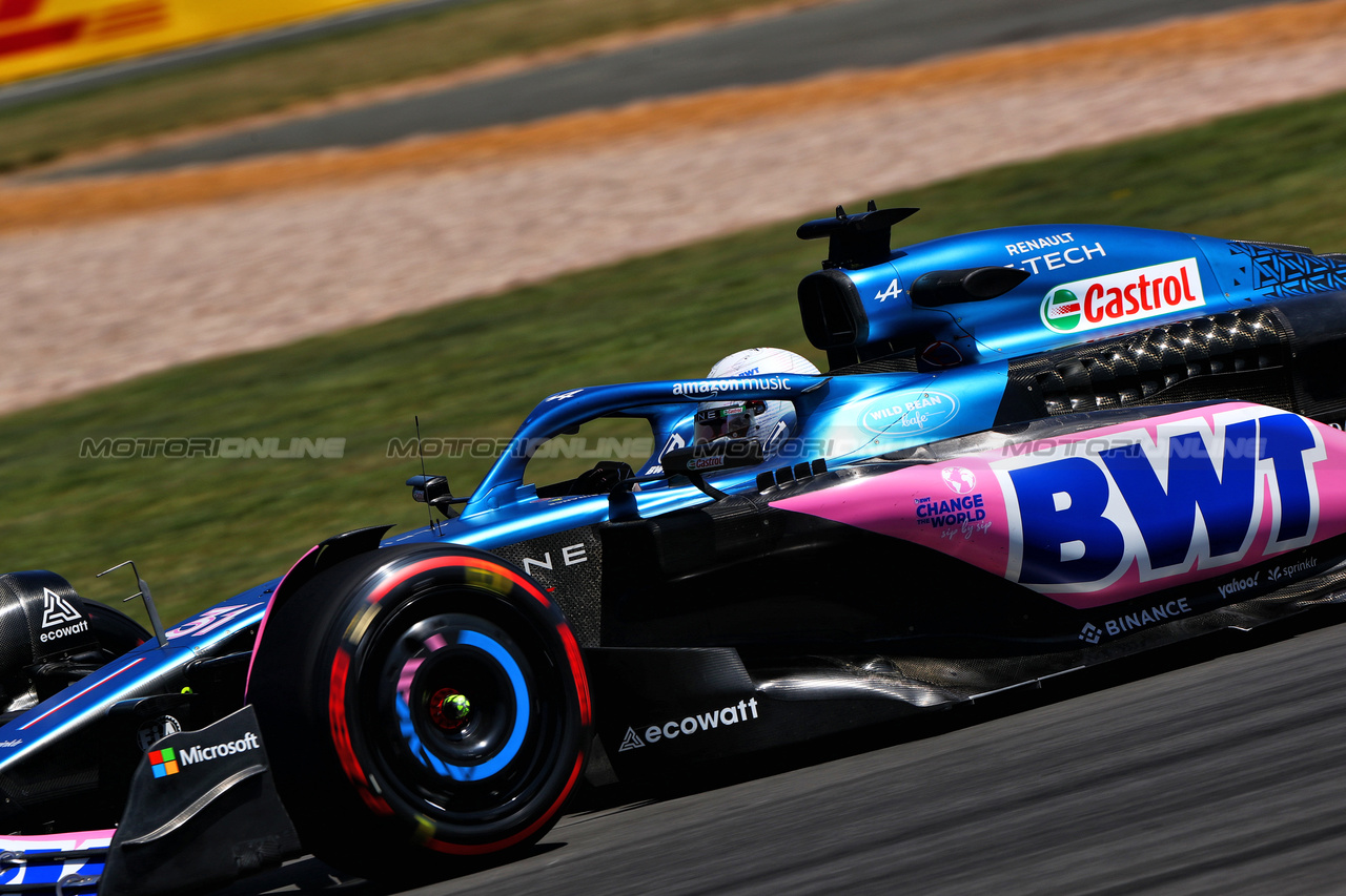 GP GRAN BRETAGNA, Esteban Ocon (FRA) Alpine F1 Team A523.

07.07.2023. Formula 1 World Championship, Rd 11, British Grand Prix, Silverstone, England, Practice Day.

- www.xpbimages.com, EMail: requests@xpbimages.com © Copyright: Moy / XPB Images