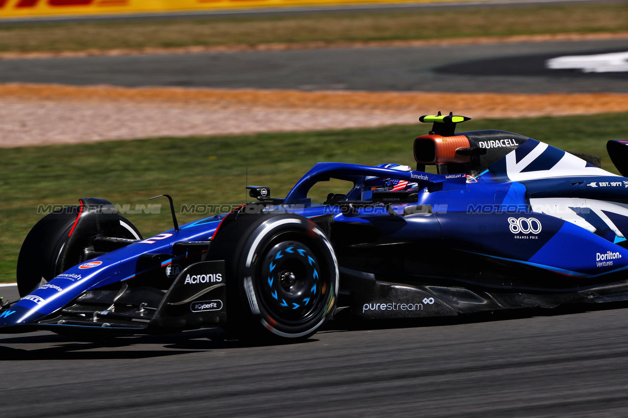 GP GRAN BRETAGNA, Logan Sargeant (USA) Williams Racing FW45.

07.07.2023. Formula 1 World Championship, Rd 11, British Grand Prix, Silverstone, England, Practice Day.

- www.xpbimages.com, EMail: requests@xpbimages.com © Copyright: Moy / XPB Images