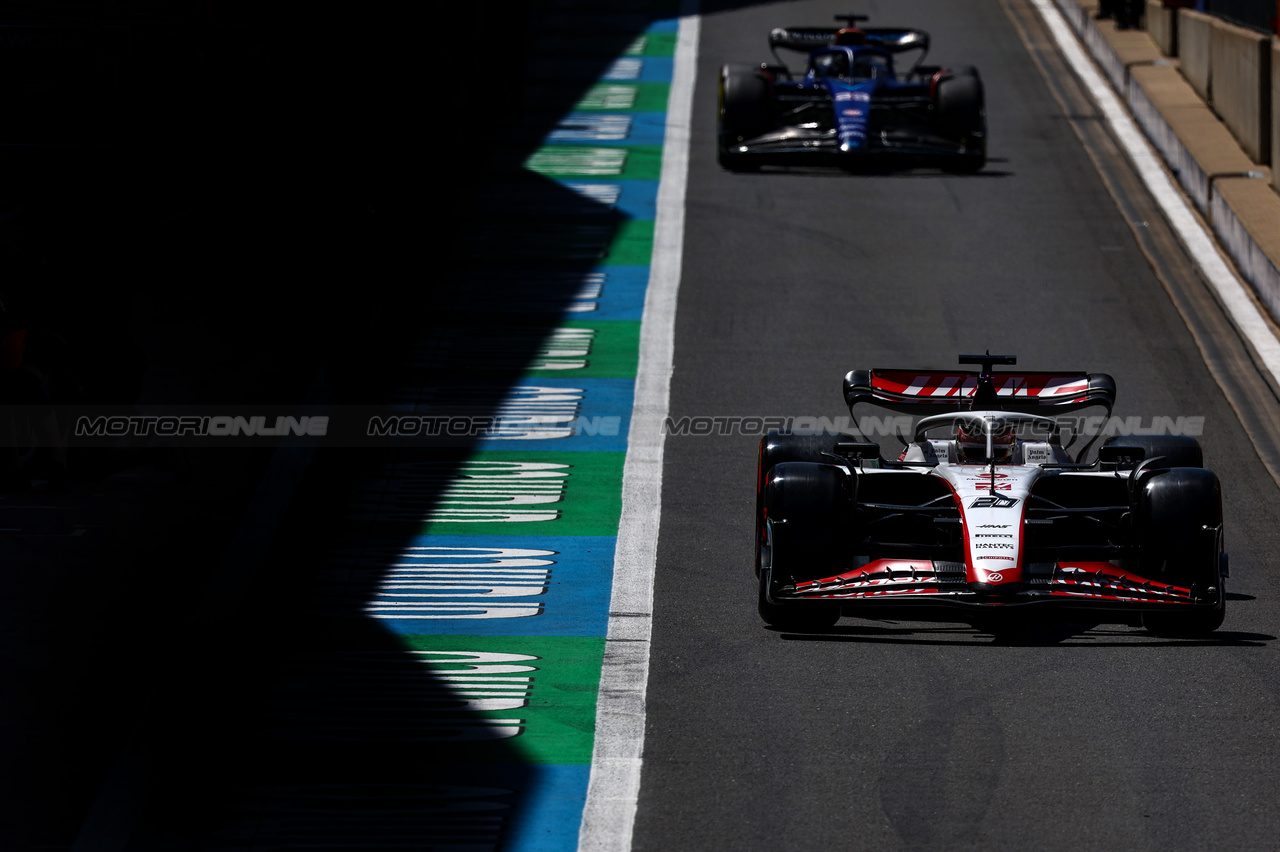 GP GRAN BRETAGNA, Kevin Magnussen (DEN), Haas F1 Team 
07.07.2023. Formula 1 World Championship, Rd 11, British Grand Prix, Silverstone, England, Practice Day.
- www.xpbimages.com, EMail: requests@xpbimages.com © Copyright: Charniaux / XPB Images