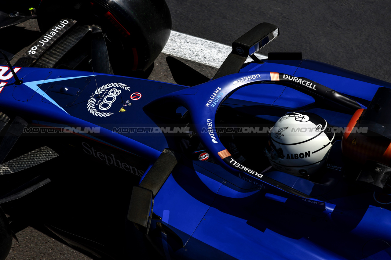 GP GRAN BRETAGNA, Alex Albon (THA), Williams F1 Team 
07.07.2023. Formula 1 World Championship, Rd 11, British Grand Prix, Silverstone, England, Practice Day.
- www.xpbimages.com, EMail: requests@xpbimages.com © Copyright: Charniaux / XPB Images