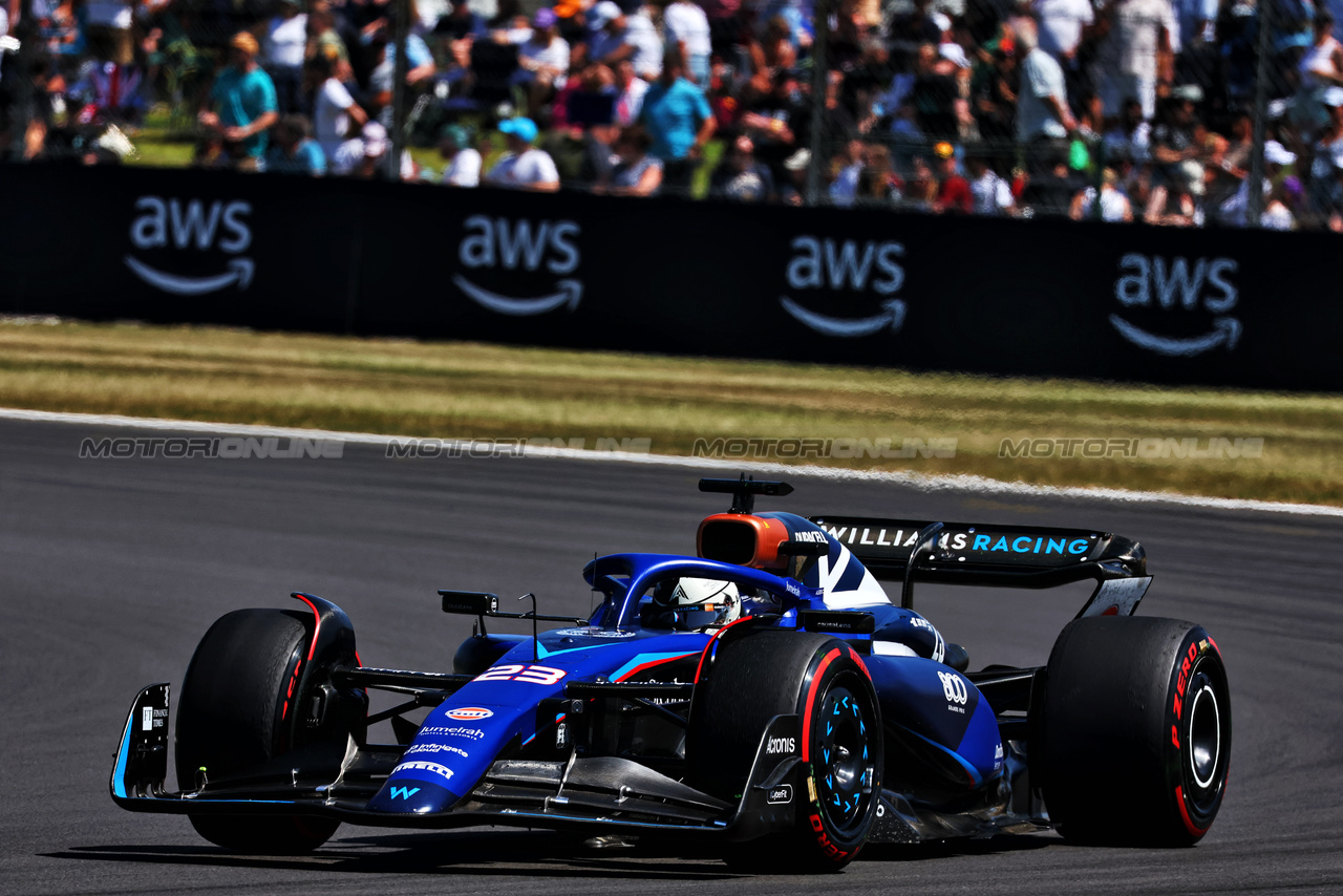 GP GRAN BRETAGNA, Alexander Albon (THA) Williams Racing FW45.

07.07.2023. Formula 1 World Championship, Rd 11, British Grand Prix, Silverstone, England, Practice Day.

 - www.xpbimages.com, EMail: requests@xpbimages.com © Copyright: Coates / XPB Images
