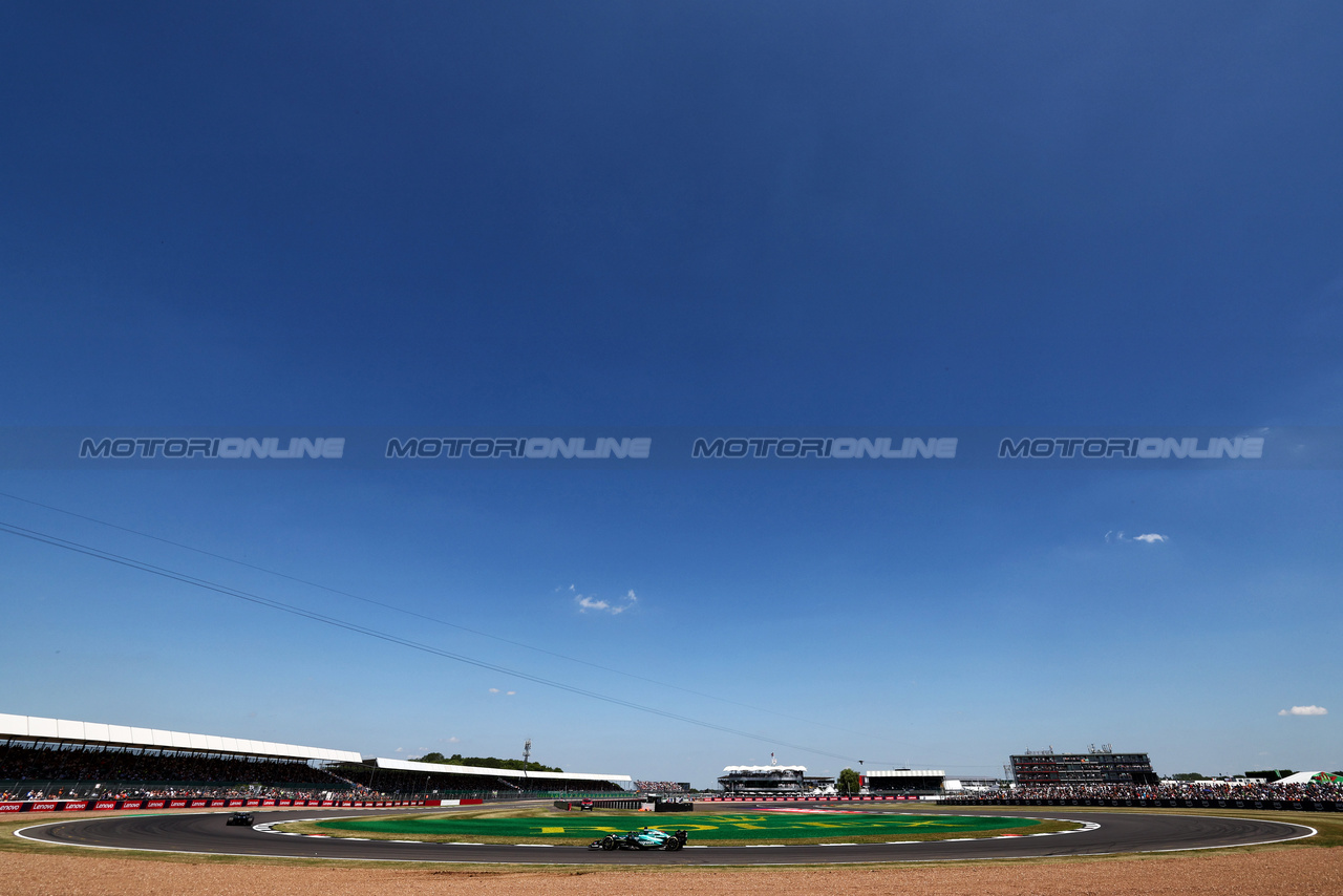 GP GRAN BRETAGNA, Lance Stroll (CDN) Aston Martin F1 Team AMR23.

07.07.2023. Formula 1 World Championship, Rd 11, British Grand Prix, Silverstone, England, Practice Day.

 - www.xpbimages.com, EMail: requests@xpbimages.com © Copyright: Coates / XPB Images