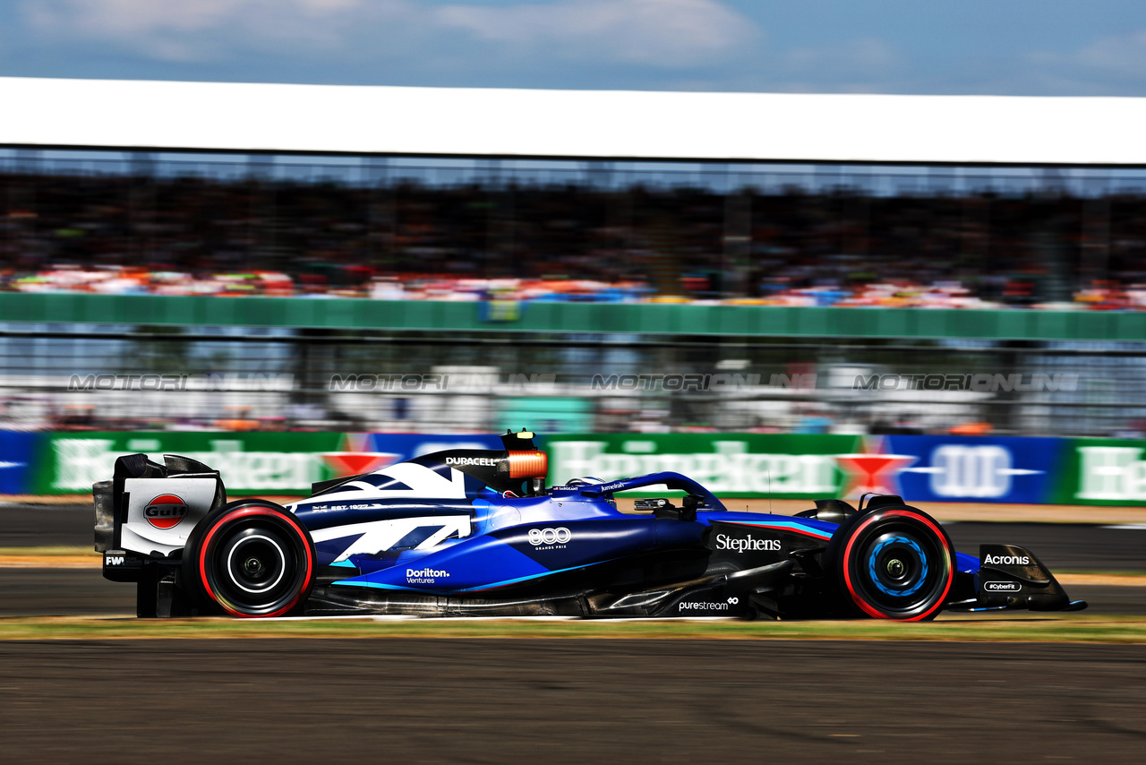 GP GRAN BRETAGNA, Logan Sargeant (USA) Williams Racing FW45.

07.07.2023. Formula 1 World Championship, Rd 11, British Grand Prix, Silverstone, England, Practice Day.

 - www.xpbimages.com, EMail: requests@xpbimages.com © Copyright: Coates / XPB Images