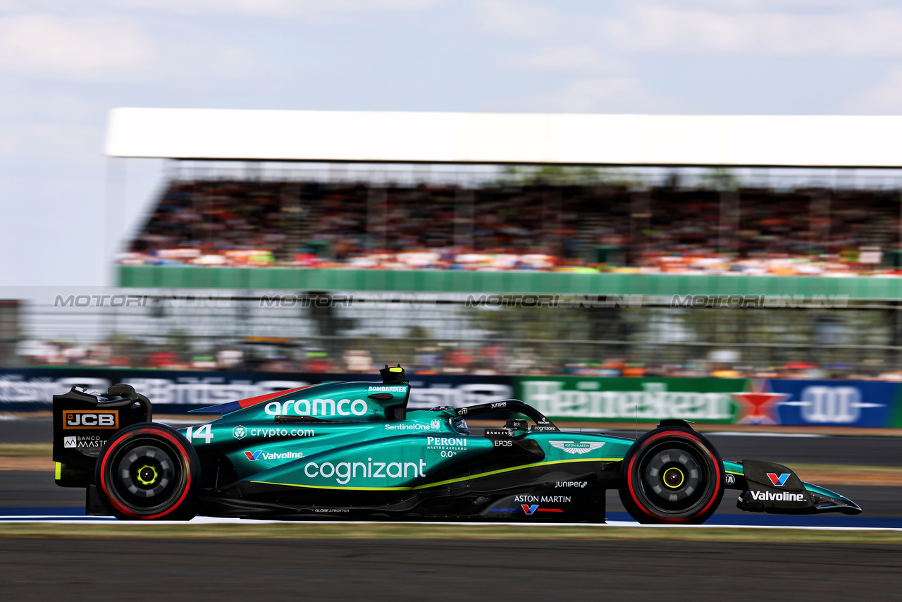 GP GRAN BRETAGNA, Fernando Alonso (ESP) Aston Martin F1 Team AMR23.

07.07.2023. Formula 1 World Championship, Rd 11, British Grand Prix, Silverstone, England, Practice Day.

 - www.xpbimages.com, EMail: requests@xpbimages.com © Copyright: Coates / XPB Images