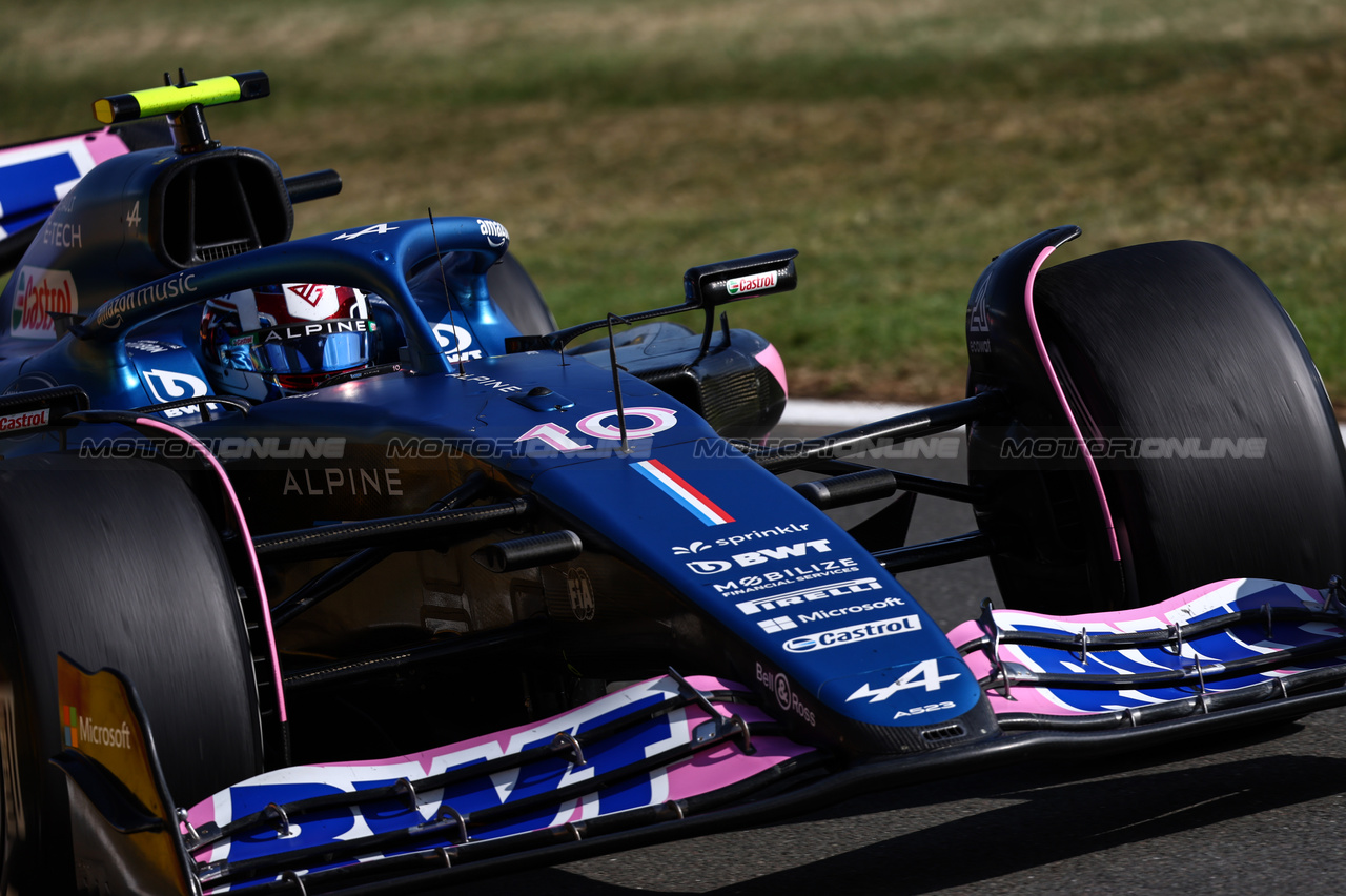 GP GRAN BRETAGNA, Pierre Gasly (FRA), Alpine F1 Team 
07.07.2023. Formula 1 World Championship, Rd 11, British Grand Prix, Silverstone, England, Practice Day.
- www.xpbimages.com, EMail: requests@xpbimages.com © Copyright: Charniaux / XPB Images