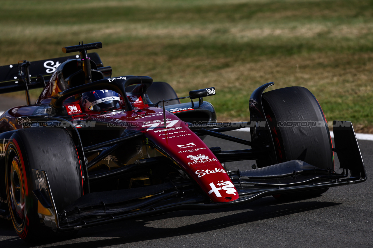 GP GRAN BRETAGNA, Valtteri Bottas (FIN), Alfa Romeo Racing 
07.07.2023. Formula 1 World Championship, Rd 11, British Grand Prix, Silverstone, England, Practice Day.
- www.xpbimages.com, EMail: requests@xpbimages.com © Copyright: Charniaux / XPB Images