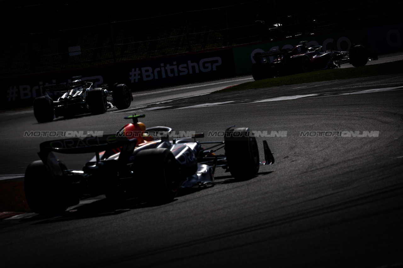 GP GRAN BRETAGNA, Yuki Tsunoda (JPN), Scuderia Alpha Tauri 
07.07.2023. Formula 1 World Championship, Rd 11, British Grand Prix, Silverstone, England, Practice Day.
- www.xpbimages.com, EMail: requests@xpbimages.com © Copyright: Charniaux / XPB Images