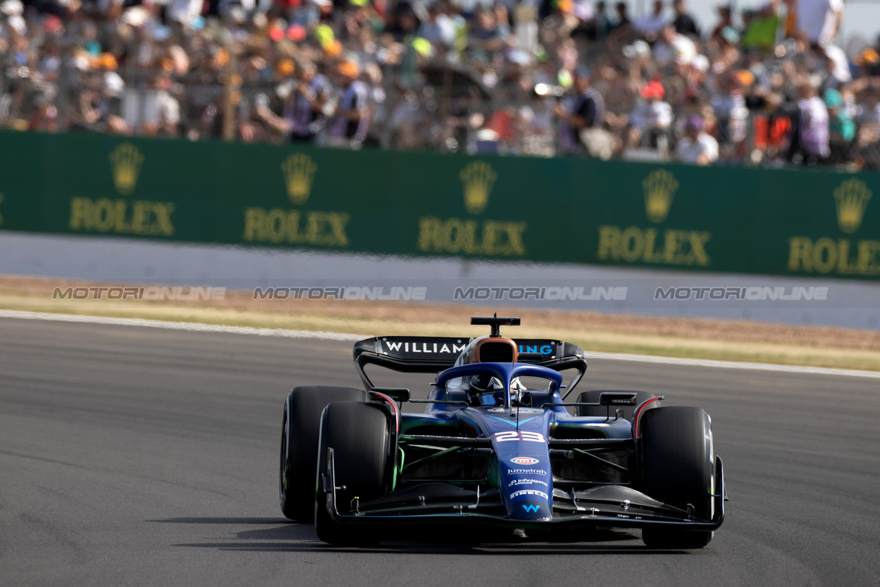 GP GRAN BRETAGNA, Alexander Albon (THA) Williams Racing FW45.

07.07.2023. Formula 1 World Championship, Rd 11, British Grand Prix, Silverstone, England, Practice Day.

- www.xpbimages.com, EMail: requests@xpbimages.com © Copyright: Staley / XPB Images