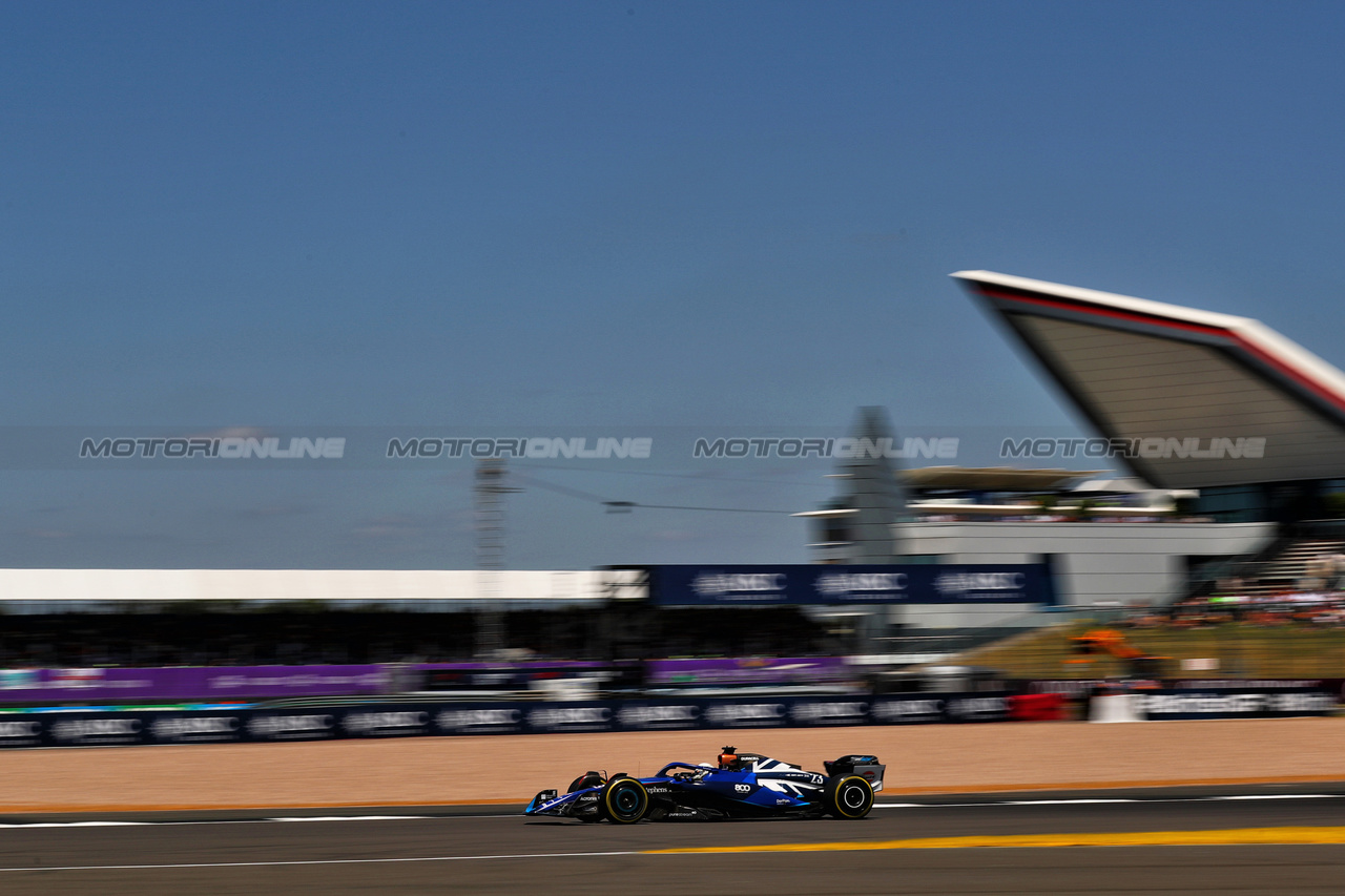 GP GRAN BRETAGNA, Alexander Albon (THA) Williams Racing FW45.

07.07.2023. Formula 1 World Championship, Rd 11, British Grand Prix, Silverstone, England, Practice Day.

- www.xpbimages.com, EMail: requests@xpbimages.com © Copyright: Moy / XPB Images
