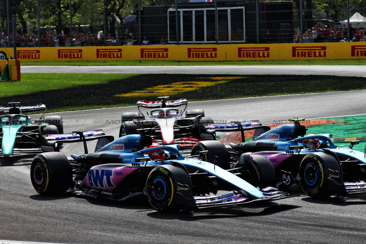 GP ITALIA, Esteban Ocon (FRA) Alpine F1 Team A523 at the partenza of the race.

03.09.2023. Formula 1 World Championship, Rd 15, Italian Grand Prix, Monza, Italy, Gara Day.

- www.xpbimages.com, EMail: requests@xpbimages.com © Copyright: Batchelor / XPB Images