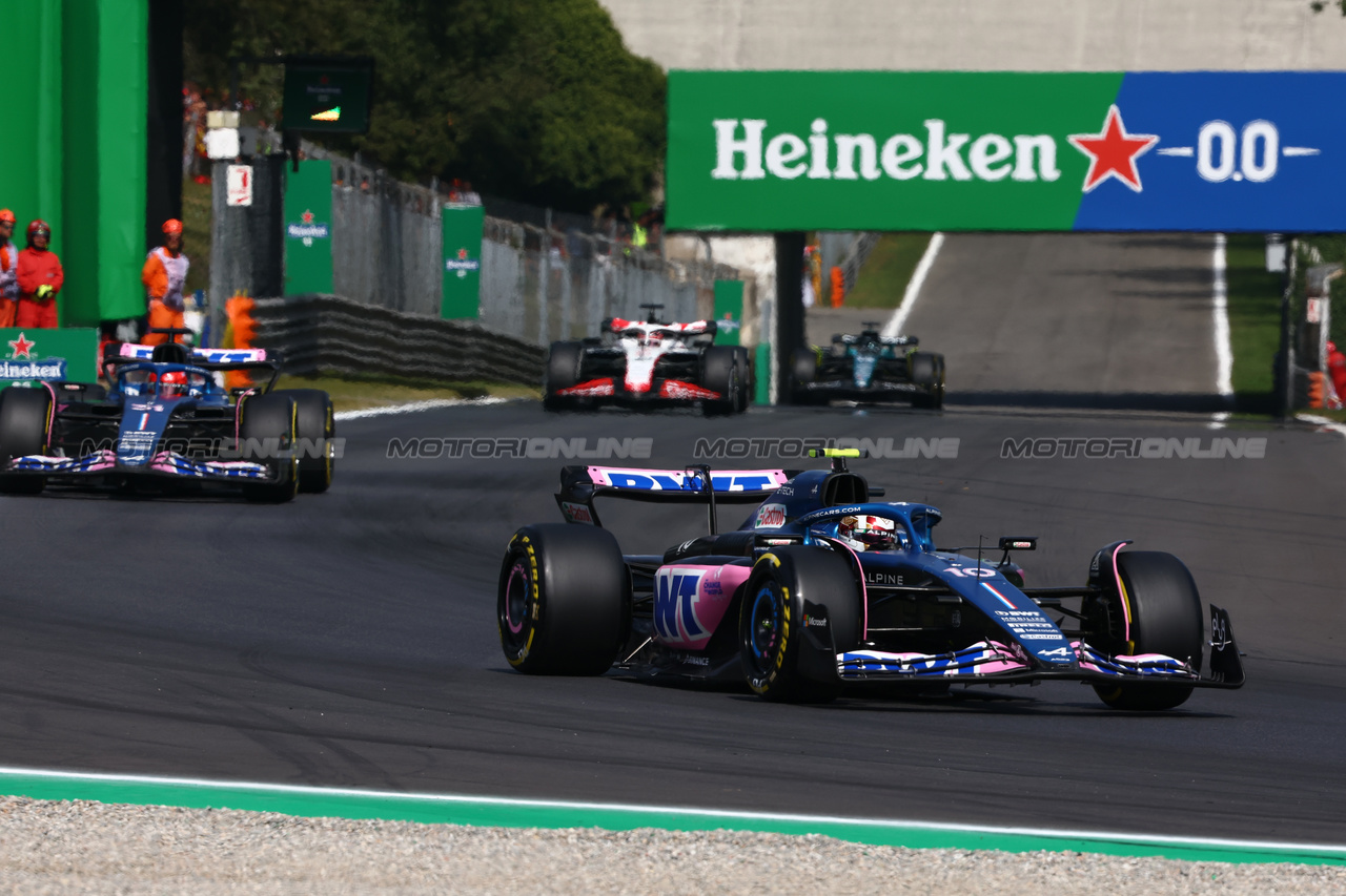 GP ITALIA, Pierre Gasly (FRA) Alpine F1 Team A523.

03.09.2023. Formula 1 World Championship, Rd 15, Italian Grand Prix, Monza, Italy, Gara Day.

- www.xpbimages.com, EMail: requests@xpbimages.com © Copyright: Charniaux / XPB Images