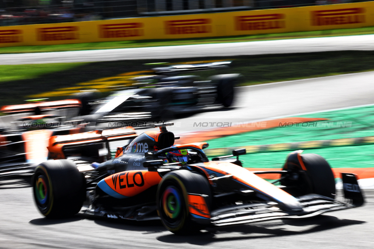 GP ITALIA, Oscar Piastri (AUS) McLaren MCL60.

03.09.2023. Formula 1 World Championship, Rd 15, Italian Grand Prix, Monza, Italy, Gara Day.

- www.xpbimages.com, EMail: requests@xpbimages.com © Copyright: Batchelor / XPB Images