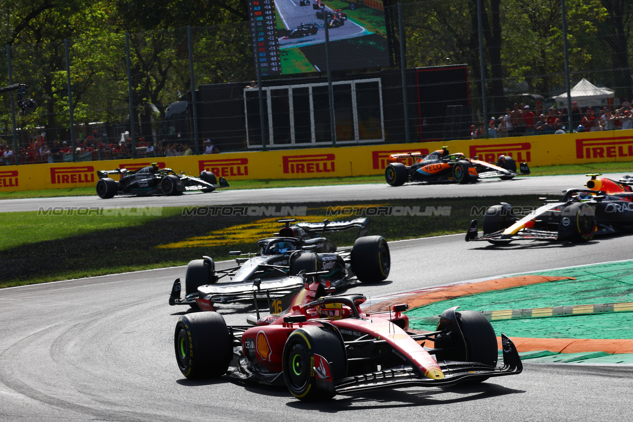 GP ITALIA, Carlos Sainz Jr (ESP) Ferrari SF-23.



03.09.2023. Formula 1 World Championship, Rd 15, Italian Grand Prix, Monza, Italy, Gara Day.

- www.xpbimages.com, EMail: requests@xpbimages.com © Copyright: Batchelor / XPB Images