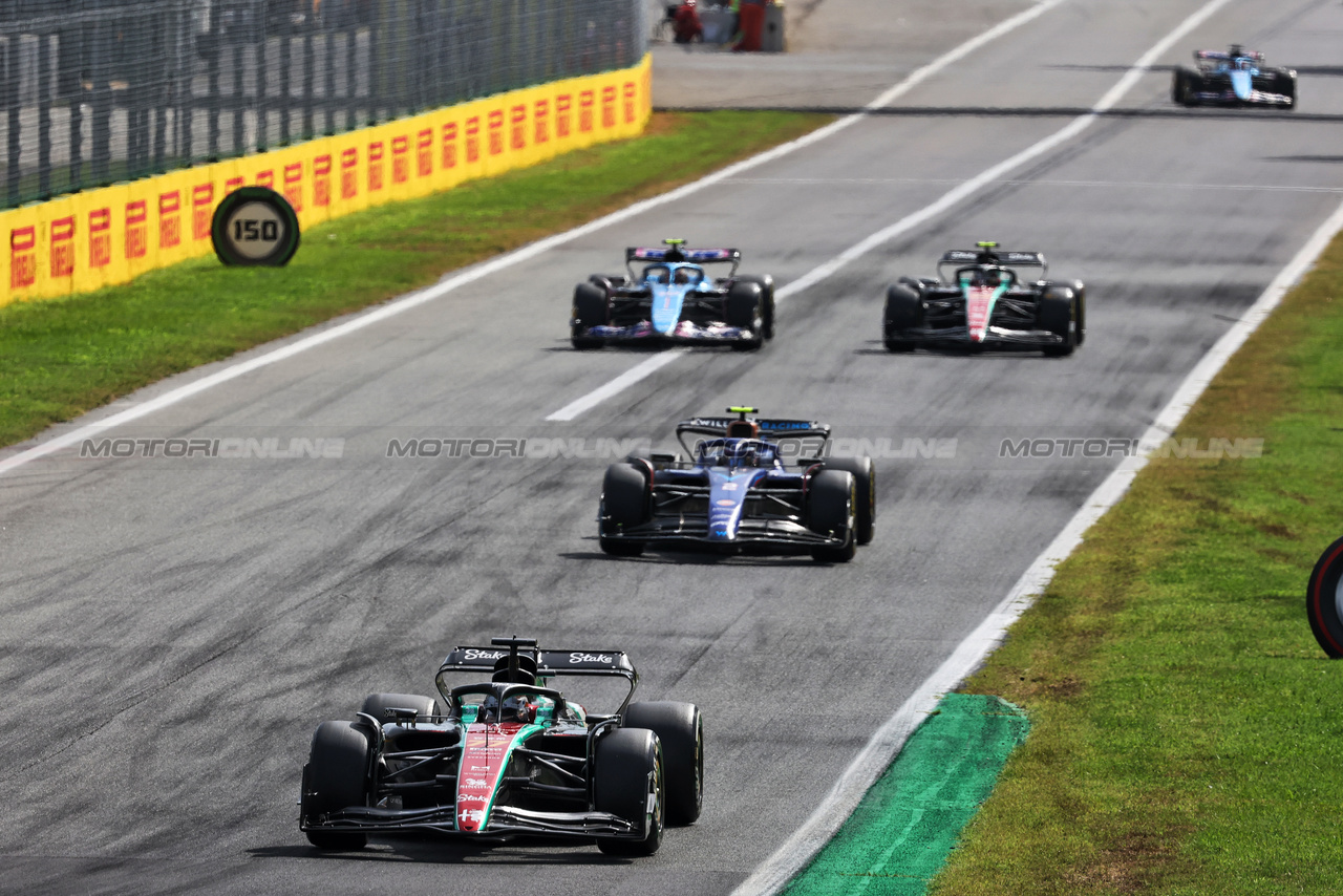 GP ITALIA, Valtteri Bottas (FIN) Alfa Romeo F1 Team C43.

03.09.2023. Formula 1 World Championship, Rd 15, Italian Grand Prix, Monza, Italy, Gara Day.

- www.xpbimages.com, EMail: requests@xpbimages.com © Copyright: Bearne / XPB Images