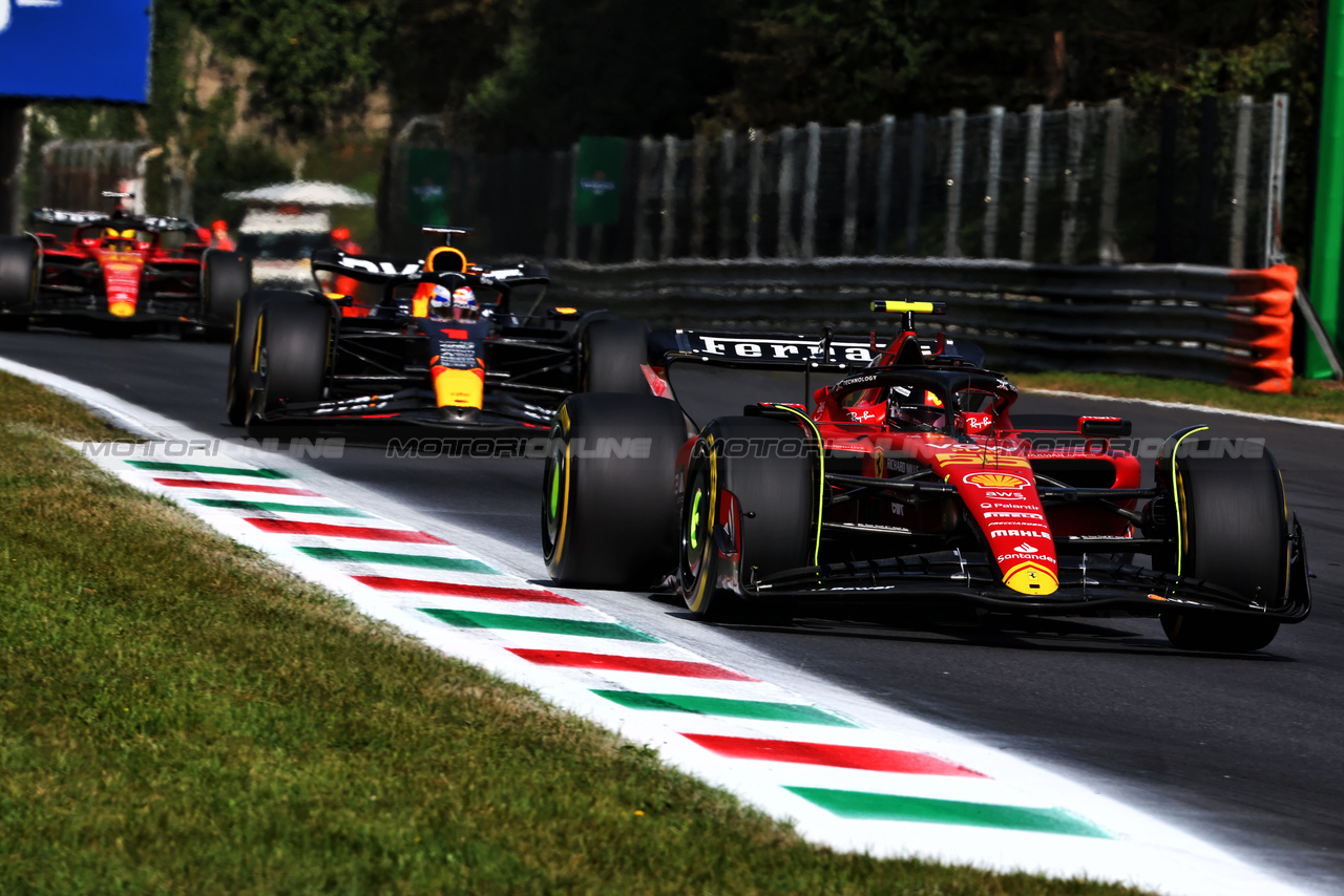 GP ITALIA, Carlos Sainz Jr (ESP) Ferrari SF-23.

03.09.2023. Formula 1 World Championship, Rd 15, Italian Grand Prix, Monza, Italy, Gara Day.

- www.xpbimages.com, EMail: requests@xpbimages.com © Copyright: Charniaux / XPB Images