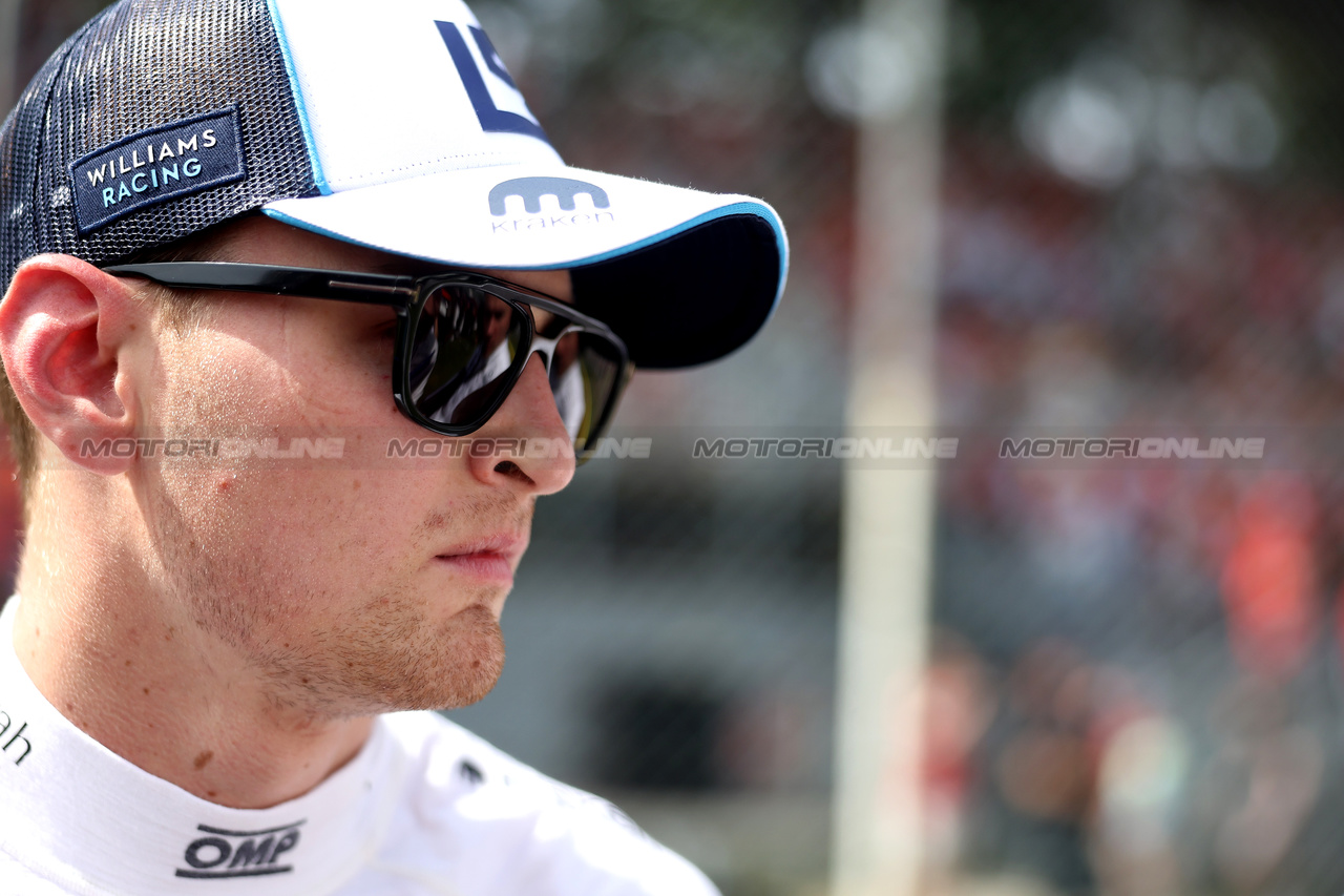 GP ITALIA, Logan Sargeant (USA) Williams Racing on the grid.

03.09.2023. Formula 1 World Championship, Rd 15, Italian Grand Prix, Monza, Italy, Gara Day.

- www.xpbimages.com, EMail: requests@xpbimages.com © Copyright: Bearne / XPB Images
