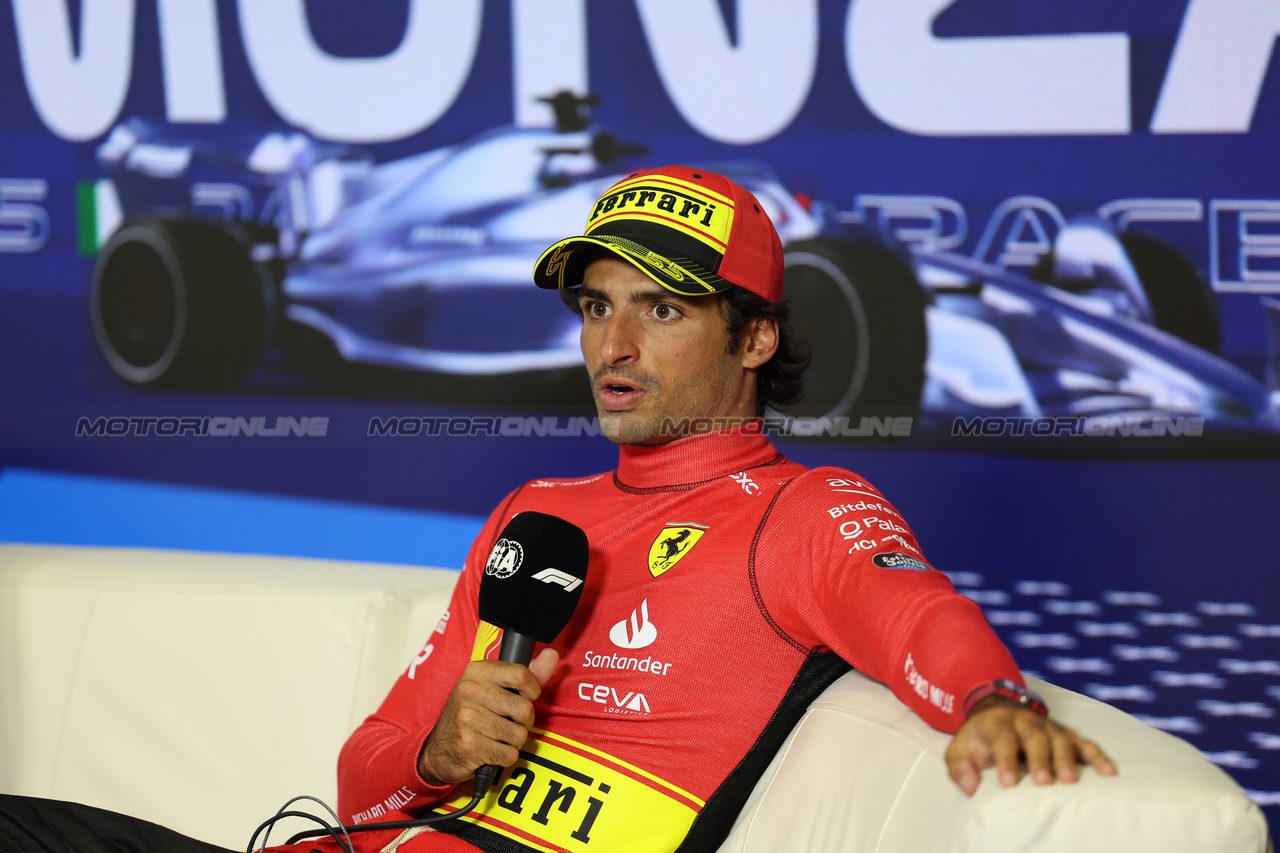 GP ITALIA, Carlos Sainz Jr (ESP) Ferrari, in the post race FIA Press Conference.

03.09.2023. Formula 1 World Championship, Rd 15, Italian Grand Prix, Monza, Italy, Gara Day.

 - www.xpbimages.com, EMail: requests@xpbimages.com © Copyright: Staley / XPB Images